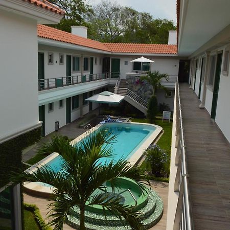 Hotel Villa Magna Poza Rica 外观 照片