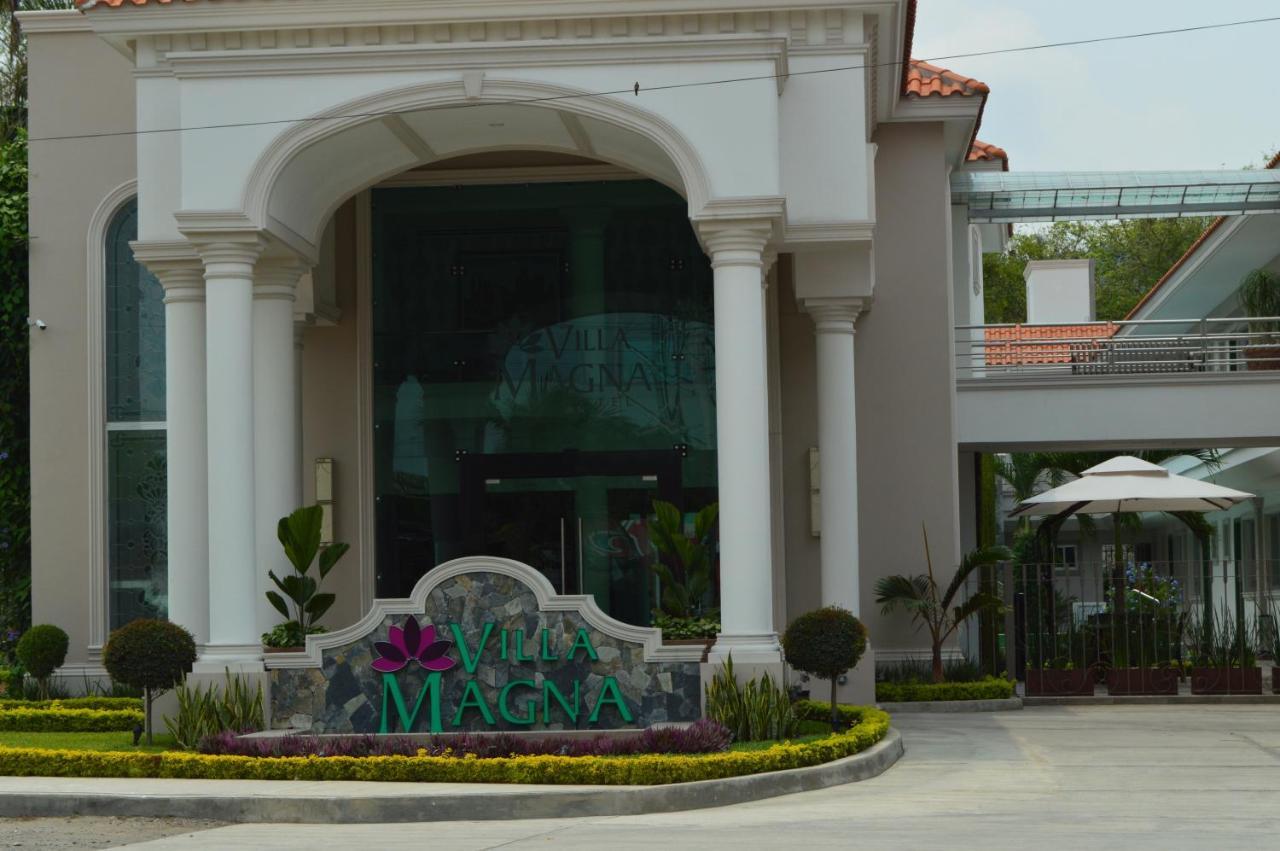 Hotel Villa Magna Poza Rica 外观 照片